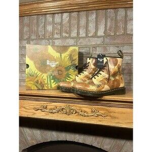 1460 The National Gallery Van Gogh Lace Up Boots NWT